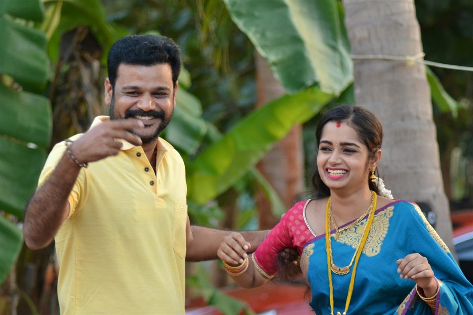 பிரபல பாடலாசிரியர் பிரியன் கதாநாயகனாக அறிமுகமாகும் “அரணம் “