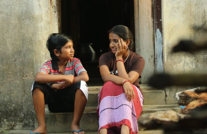 விமர்சனம்:எறும்பு: கல் மனதையும் கரைக்கும்!  