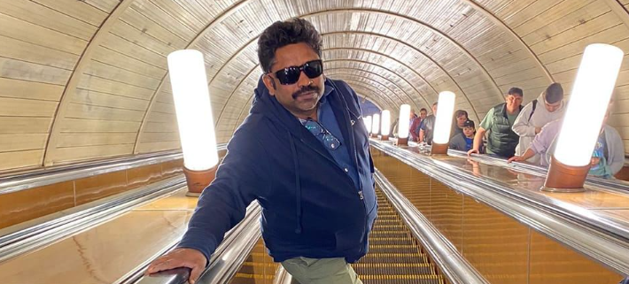 “புத்தக வாசிப்பு மனசுக்கு நெருக்கமானது!”: சீனு ராமசாமி
