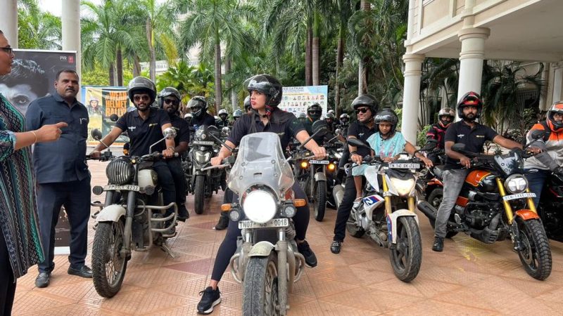 ’வெப்பன்’ படம் சார்பாக #WearHelmetRally நிகழ்ச்சி நடத்தப்பட்டது!