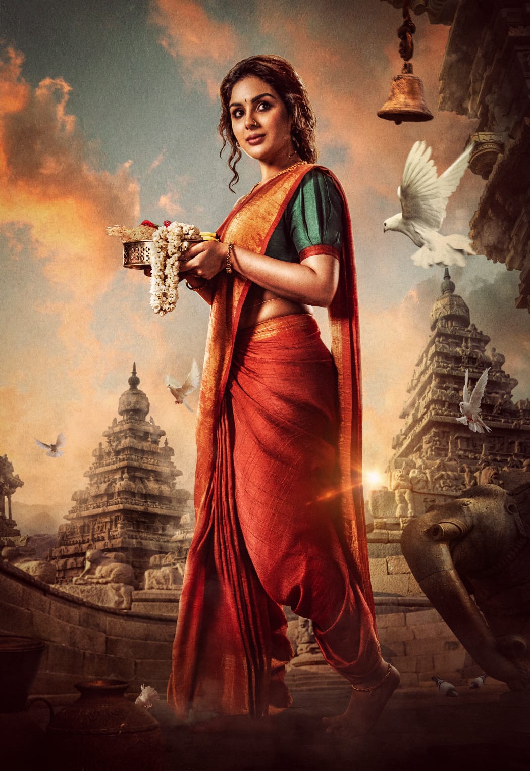 ‘டெவில்’ படத்தில் சம்யுக்தா நடிக்கும்  கதாபாத்திரத்தின் ஃபர்ஸ்ட் லுக் போஸ்டர் வெளியாகியுள்ளது.