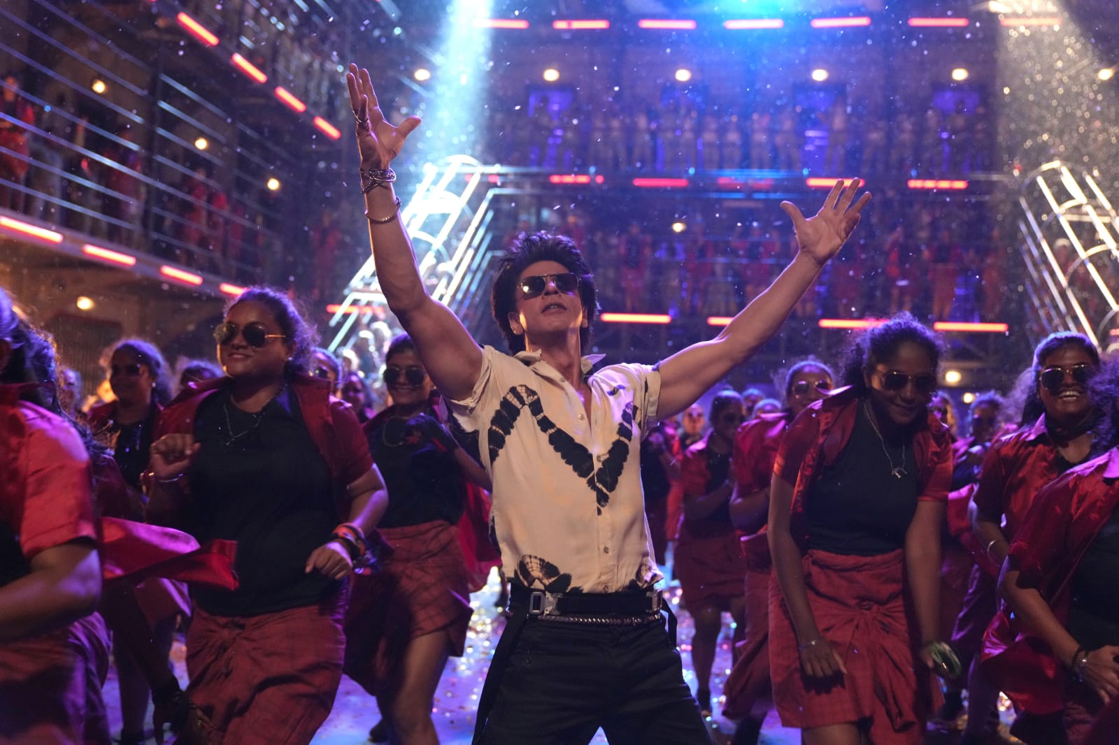 ஒன்-கெட்-ஒன் டிக்கெட் இலவச சலுகையை அறிவித்துள்ளது ஜவான்.!