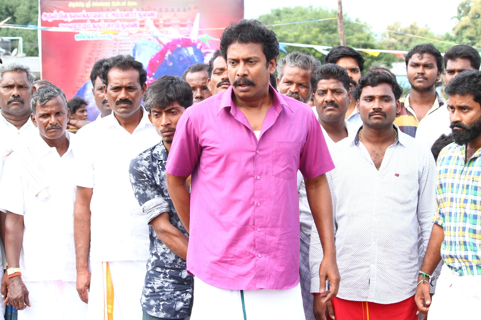 ’யாவரும் வல்லவரே’ டிசம்பர் 29 வெளியீடு!