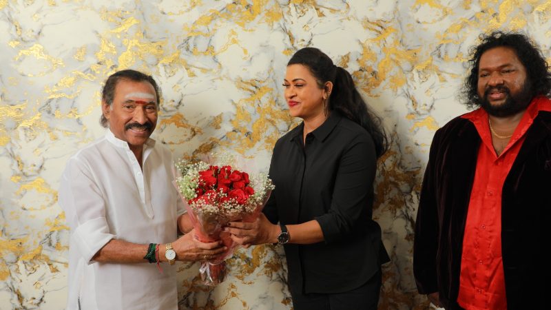 ஸ்ரீகாந்த் தேவா இசையில்  ‘தேனிசைத் தென்றல்’ தேவா பாடியுள்ள புதிய அசத்தல் ஆல்பம்.