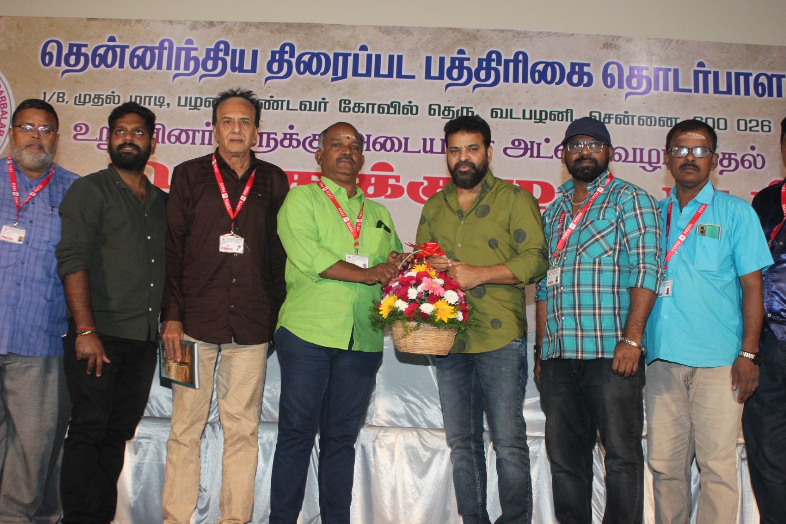 ஆத்ம திருப்தியுடன் பணியாற்றுங்கள்: இயக்குநர் அமீர் பேச்சு