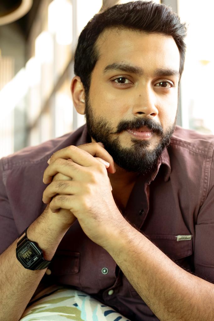 புத்தாண்டில் புதிய பயணத்தை தொடங்கும் நடிகர் காளிதாஸ் ஜெயராம்!