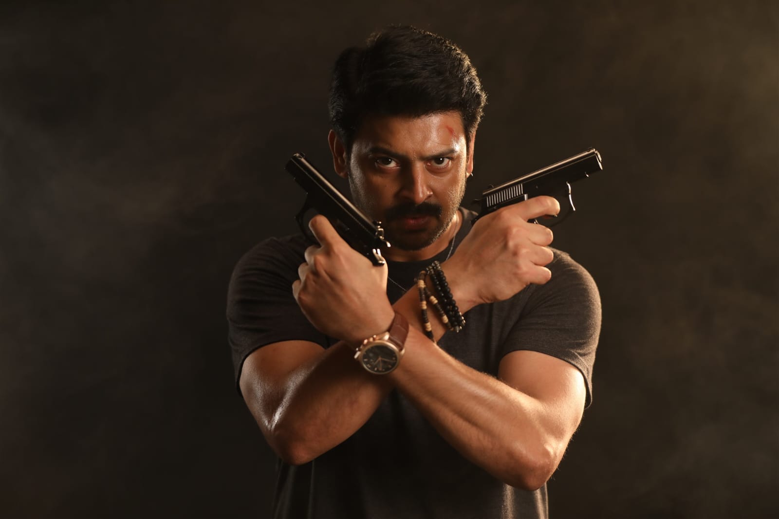 ஸ்ரீகாந்த் – பிரியங்கா திம்மேஷ் நடிக்கும் சஸ்பென்ஸ் திரில்லர் “சத்தம் இன்றி முத்தம் தா”!!