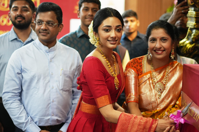 ஏ.வி.ஆர்.ஸ்வர்ண மஹால் ஜுவல்லரி ஷோரூம்களில் “குமரிக்கண்டம் கலெக்ஷன் 2.0” நகைகள் அறிமுகம்!