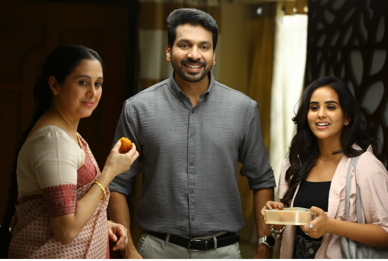 மீண்டும் நாயகியாக தேவயானி நடிக்கும் படம் ‘நிழற்குடை’