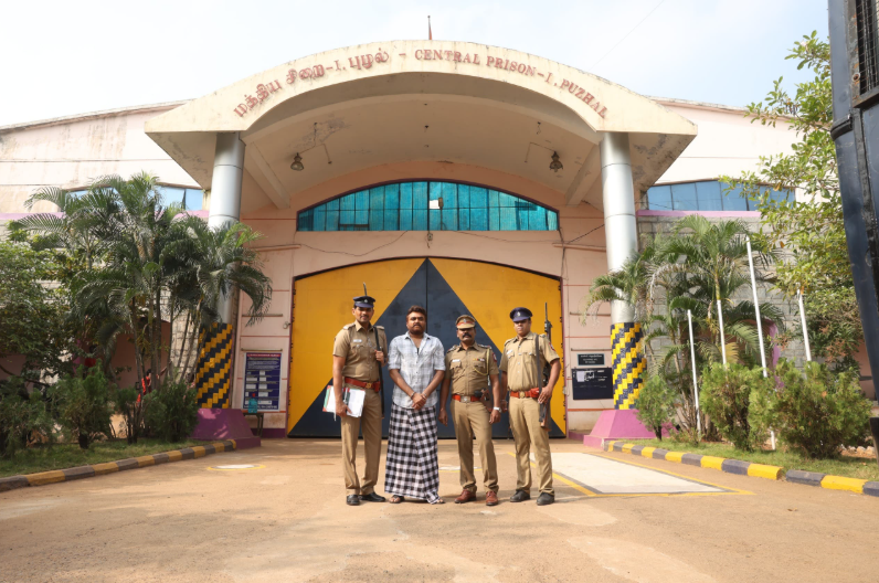 நீண்ட இடைவெளிக்கு பிறகு புழல் சிறையில் எடுக்கப்பட்ட  ‘அக்யூஸ்ட்’