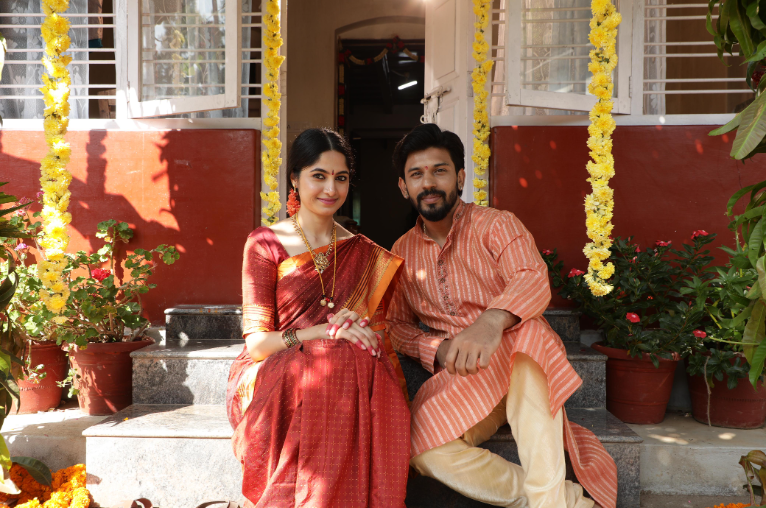 ZEE5-இன் “அய்யனா மானே” சீரிஸ், 5 கோடி ஸ்ட்ரீமிங் நிமிடங்களைக் கடந்து சாதனை!
