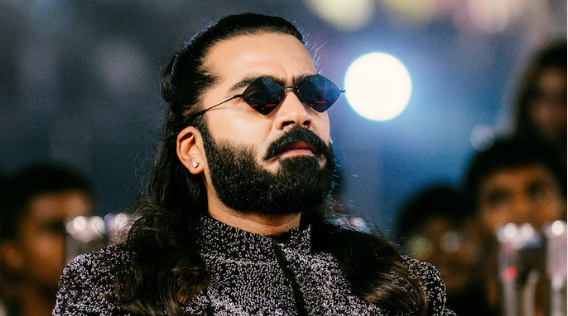 “சின்ன வயசில் அப்பா, அம்மா என்னை சிரமப்படுத்தினாங்க!”: ‘தக் லைப்’ விழாவில் கண்கலங்கிய சிம்பு!