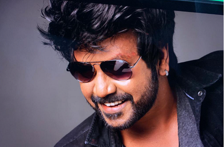 அம்மாவின் பெயரில் அன்னதான விருந்து, எளியோரை உருக வைத்த மாஸ்டர் ராகவா லாரன்ஸ் !!