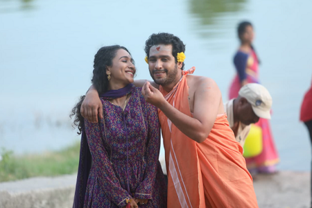 உருட்டு உருட்டு: திரை விமர்சனம்