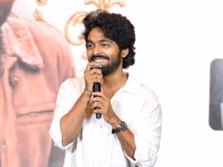“ராதிகா மேடம் சீனைப் பார்த்து அழுதே விட்டேன்!” – ‘விஸ்வநாத் & சன்ஸ்’ வெற்றியில் நெகிழ்ந்த ஜி.வி. பிரகாஷ்!