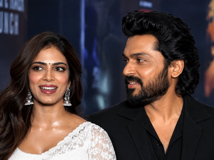 “மாளவிகாவை இப்படி ஆக்கிட்டாரே டைரக்டர் மித்ரன்!”: சர்தார் 2 மேடையில் கார்த்தி கலகல!