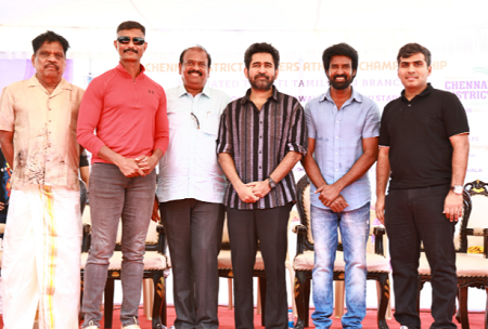 தடகளத்தில் அதகளம் செய்த 30+கள்! உற்சாகப்படுத்திய சூரி, விஜய் ஆண்டனி!